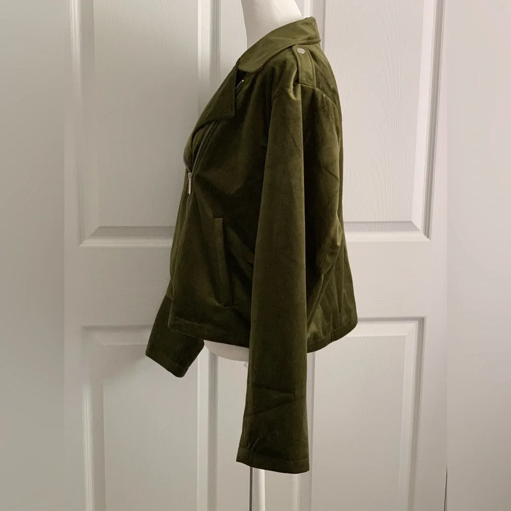 LAUREN CONRAD Women’s Olive Green Velvet Moto Jacket